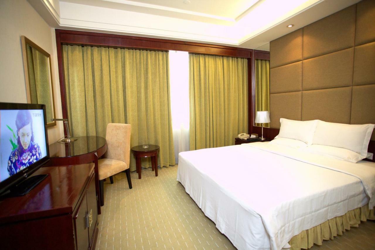 Harbour Metropolis Hotell Foshan Exteriör bild